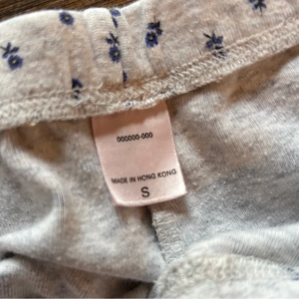 Victoria’s Secret Pajama Set Grey Blue Ditsy Floral 100% Cotton Cozy Sleepwear S - Picture 5 of 10